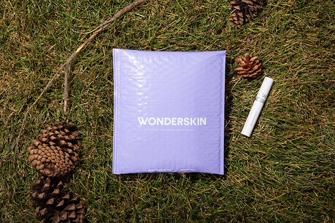 Recycled bubble mailer designed for beauty brand Wonderskin