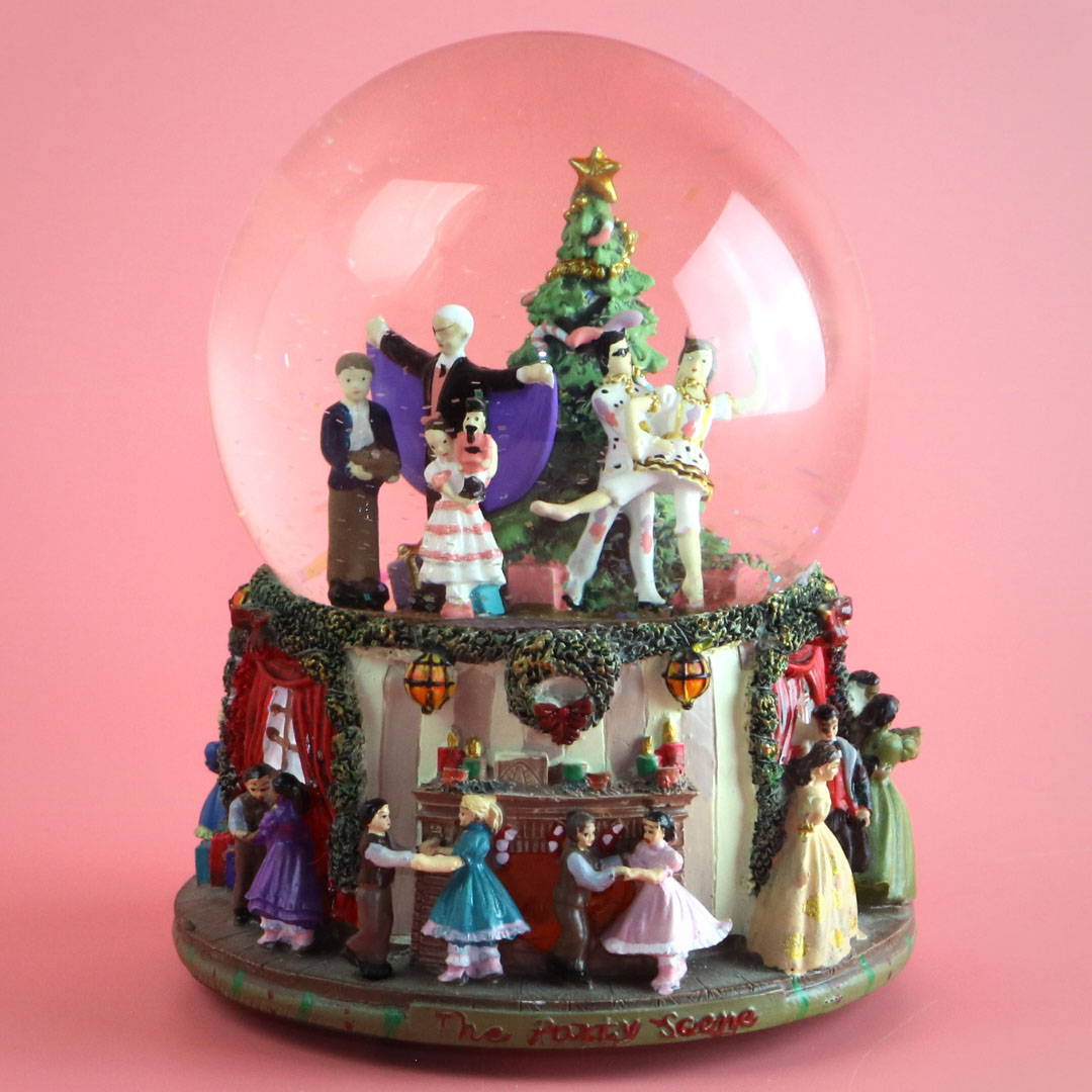 Party Scene Musical Snowglobe