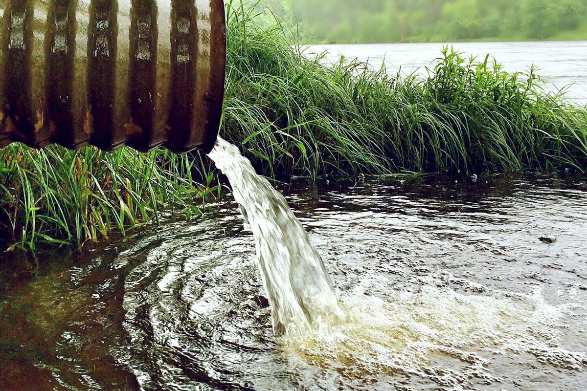 Water coming out of a drainpipe