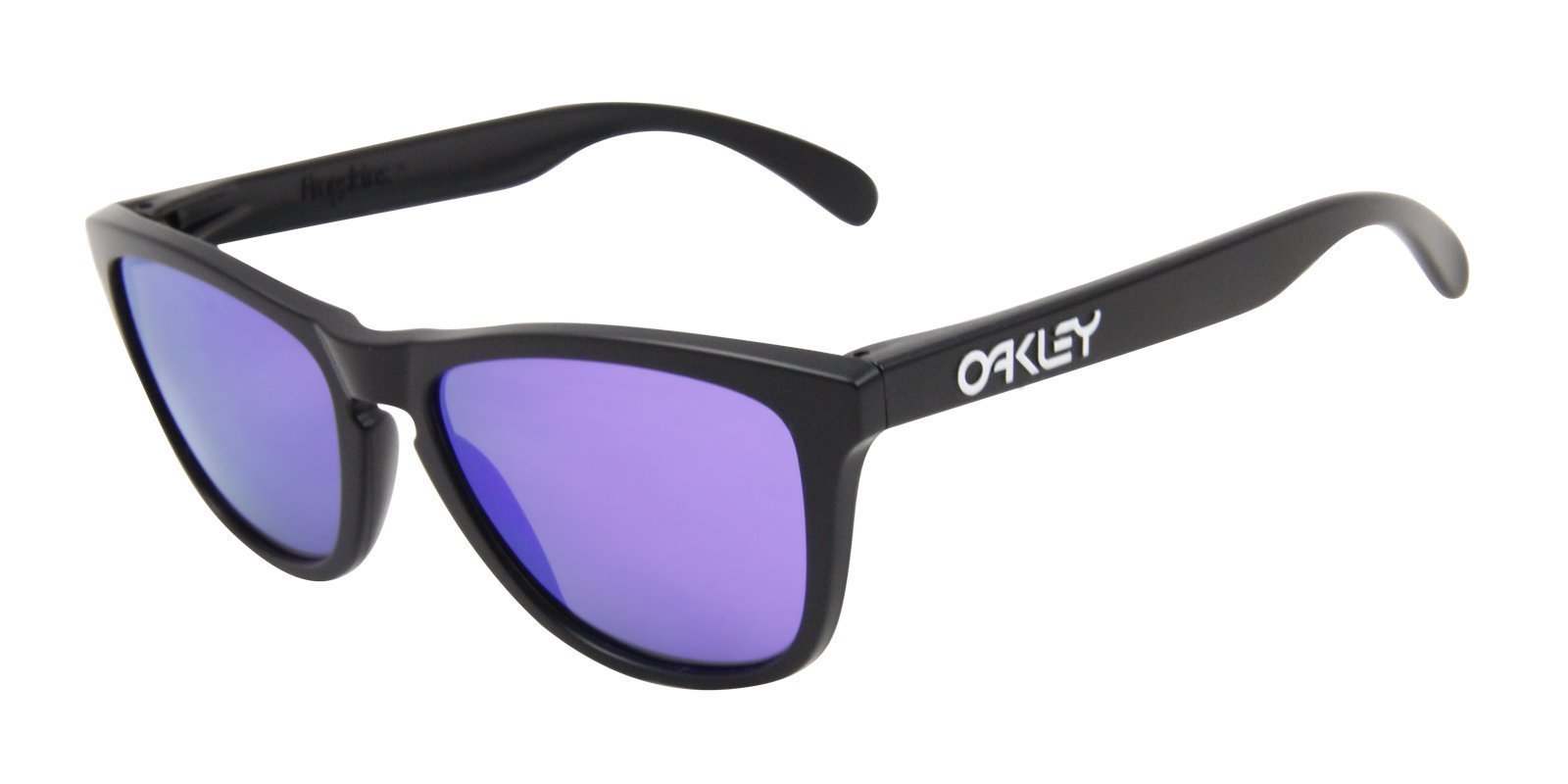 Adam Levine Wearing Oakley Frogskins Sunglasses – Designer Eyes