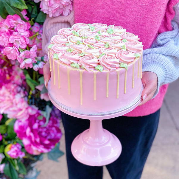 rose pink cake