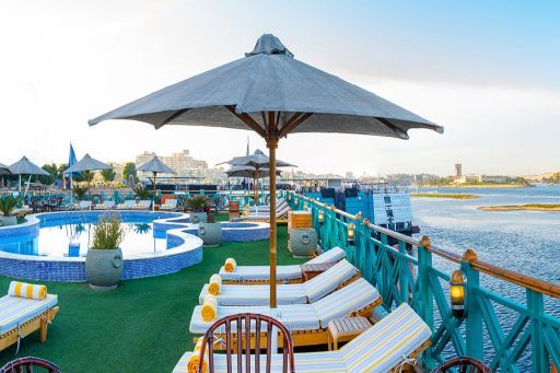 Sonesta Moon Goddess - Pool and Sun Deck