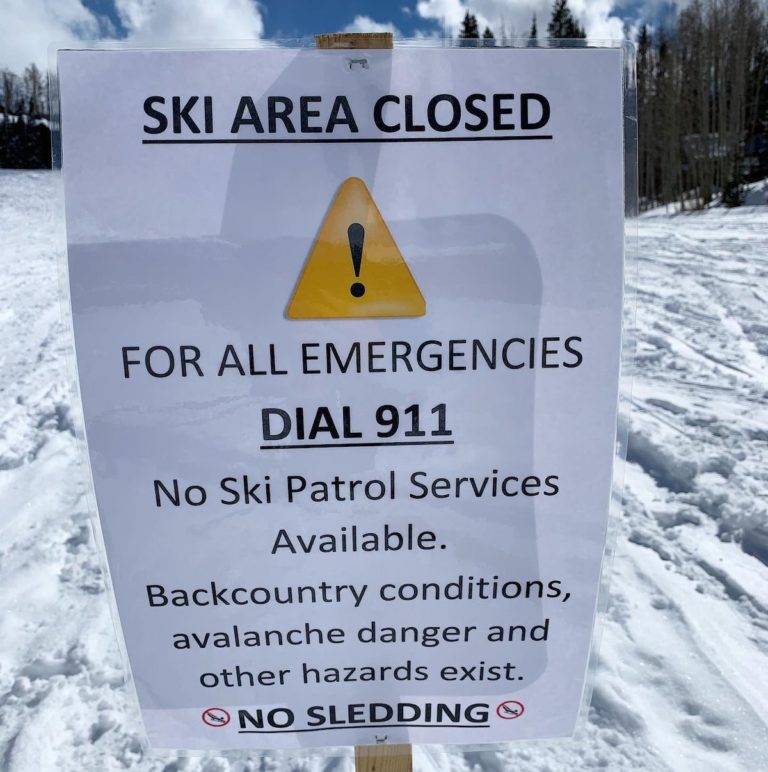A ski resort closed sign.