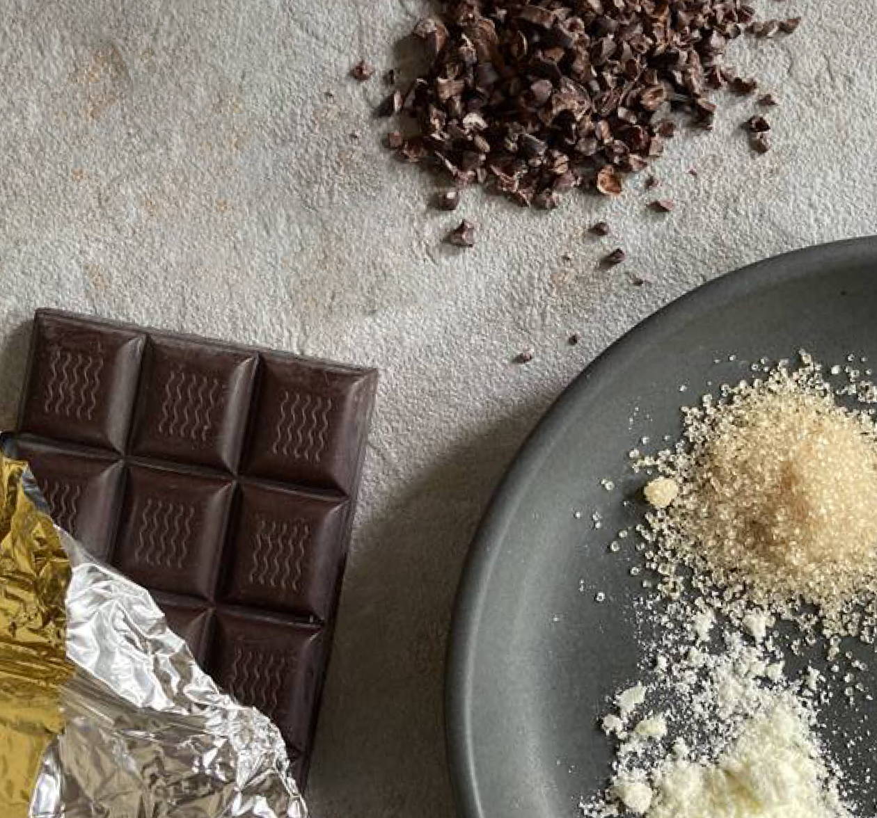 Cocoa bar and nibs and sugar