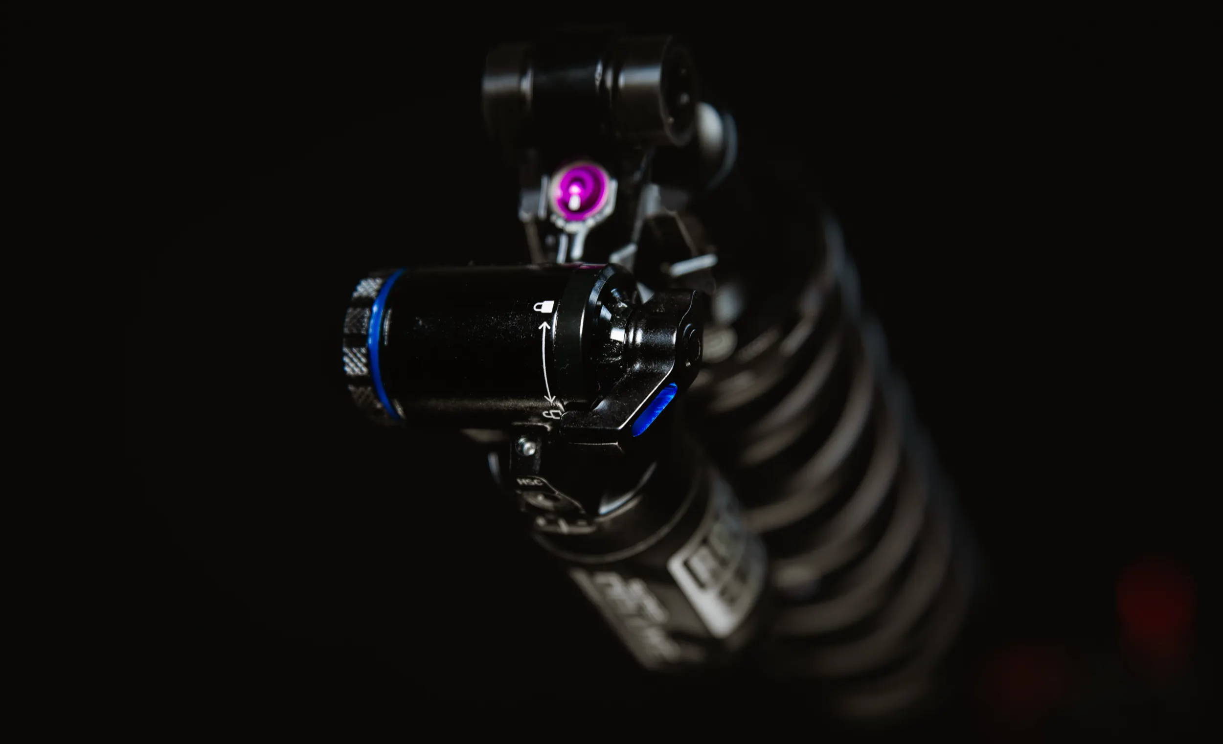 2023 RockShox Super Deluxe Ultimate Coil and Air | Overview 2023 RockShox Super Deluxe Ultimate Coil and Air | Overview
