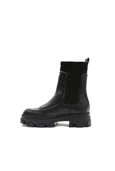major loafer boot black