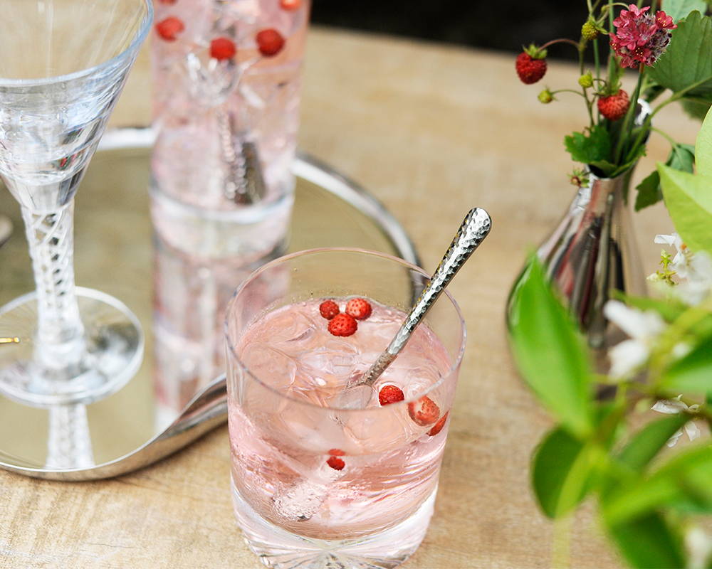 Drink stirrers: a practical and beautiful solution