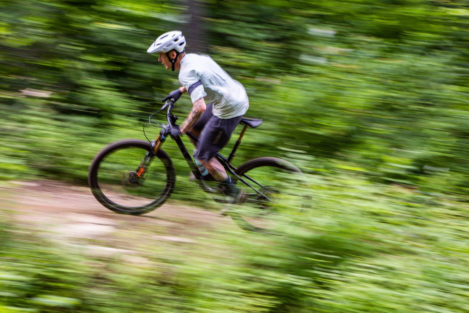 BC40 Full Suspension Mountain Bike | Pinkbike Review BC40 Full Suspension Mountain Bike | Pinkbike Review