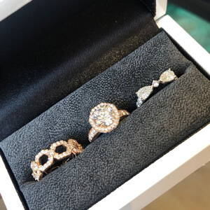 diamond rings in jewelry box