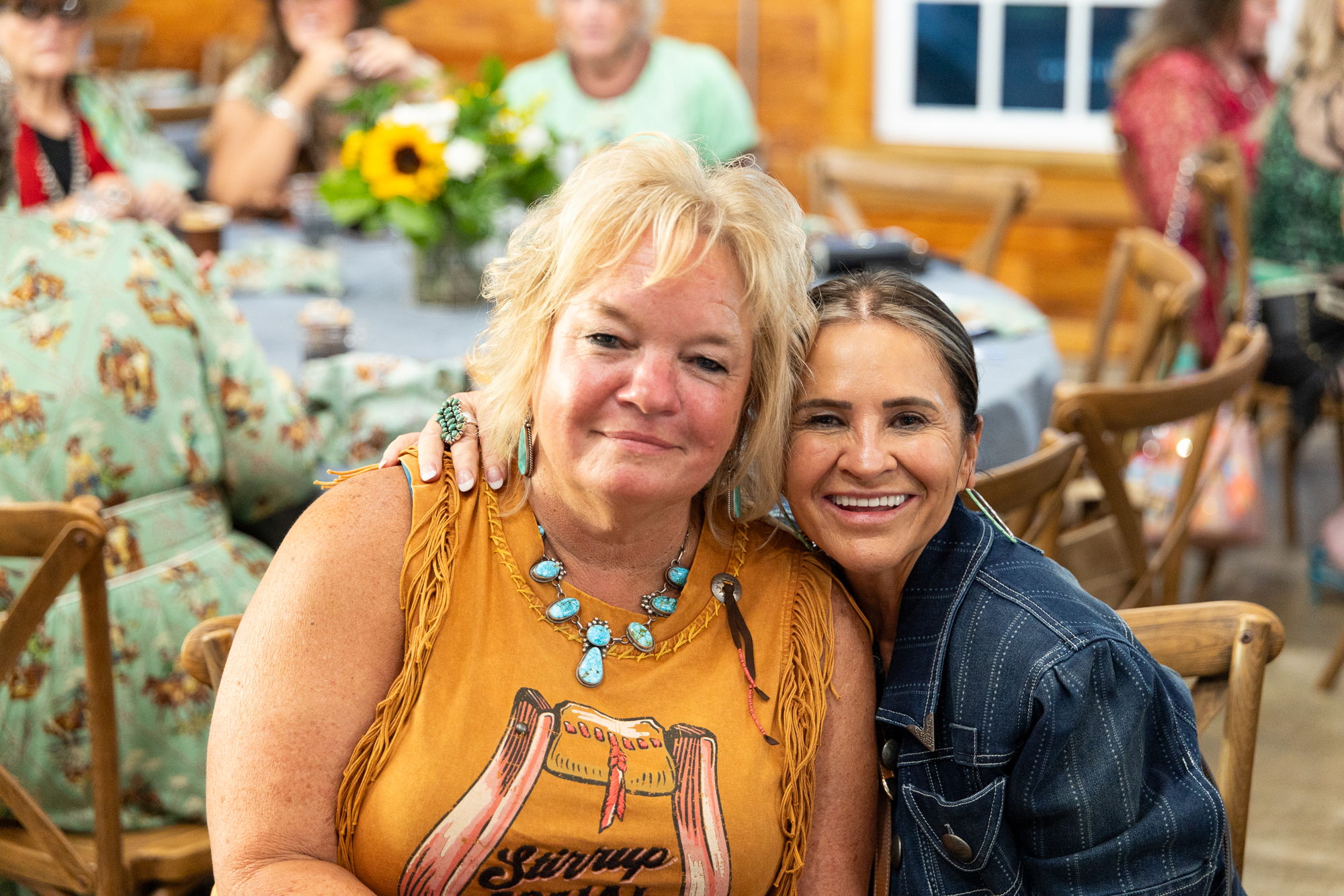 Laurie Garnas and Doris Loredo spending quality time together! 