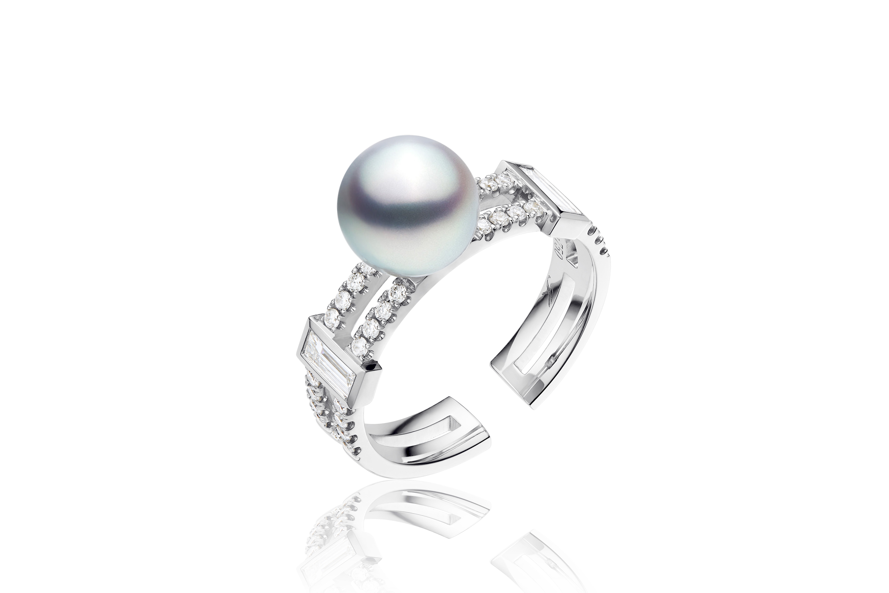 Paris Pearl Ring
