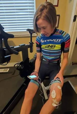 professional cyclist, EMS unit for cycling, cyclist muscle recovery