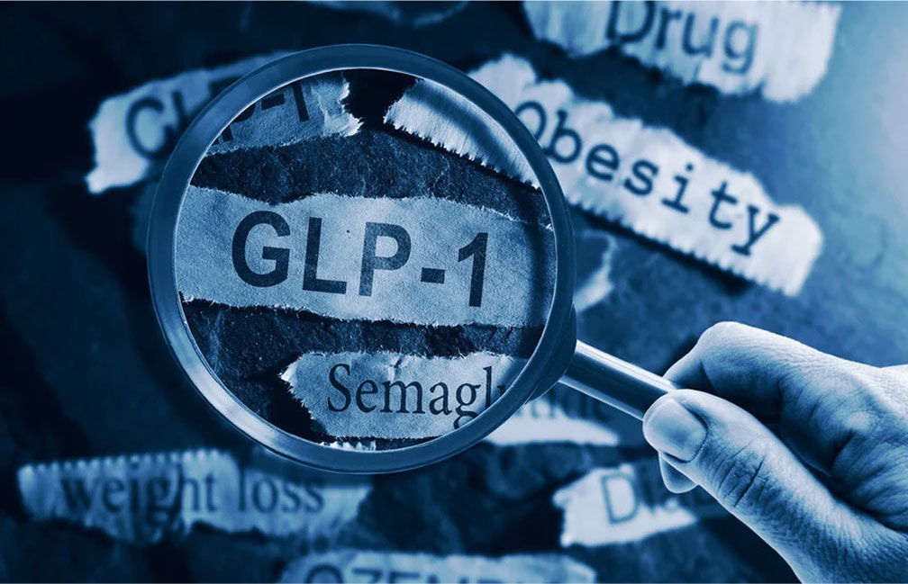 Hand holding a magnifying glass over text about GLP-1 and obesity.