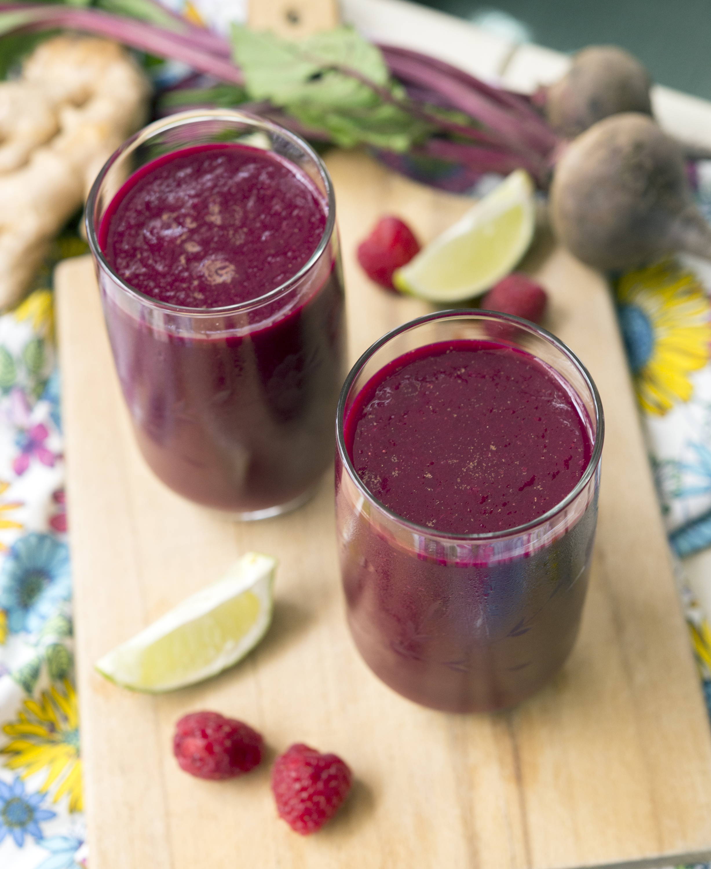 vegan-anti-inflammatory-beet-smoothie beet vegan vegetarian