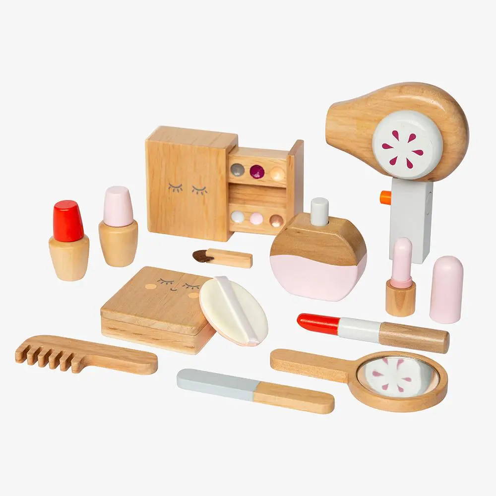 iconic beauty toy kit