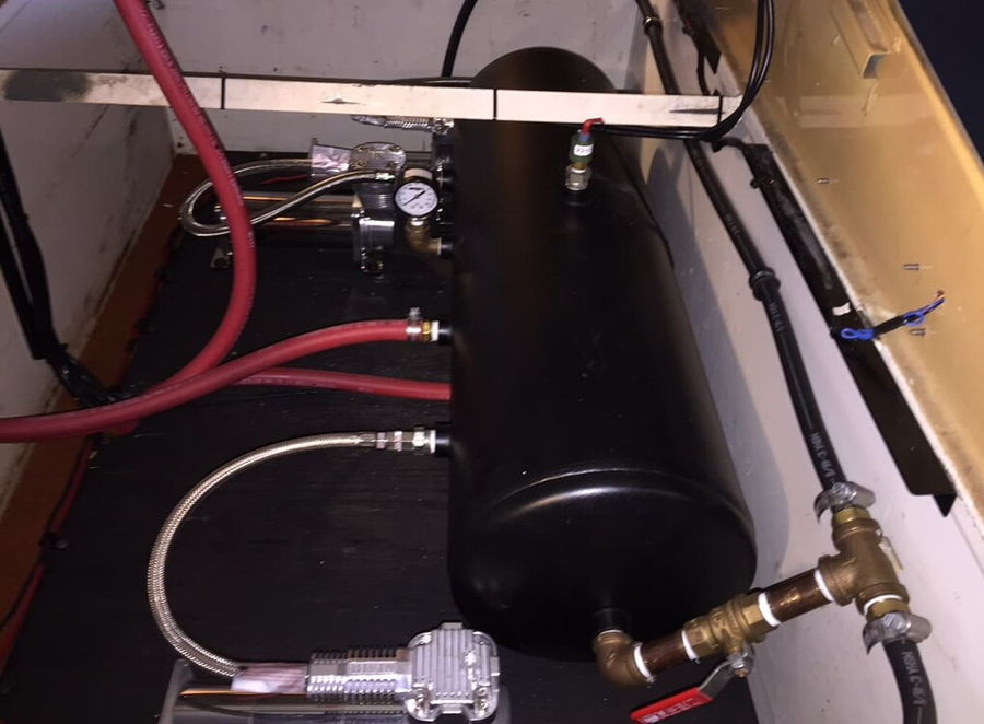 1978 Chevy K10 P3 544K train horn under-hood install