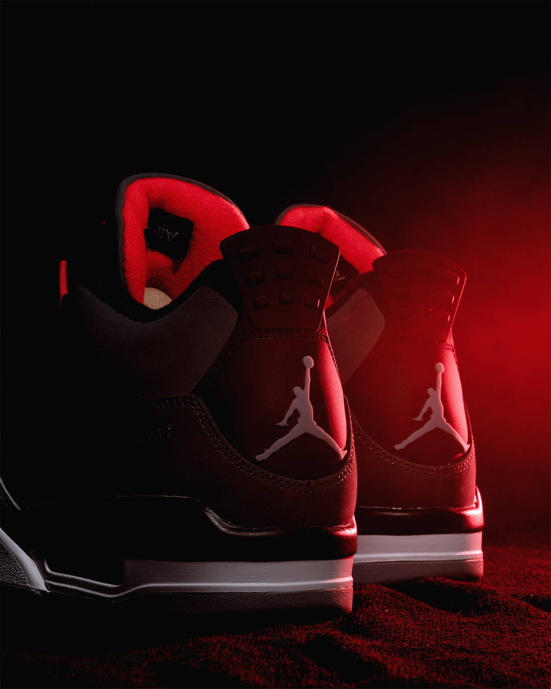 aj4 retro infrared back view