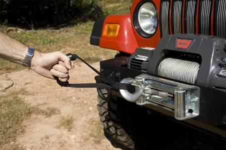 Image of Jeep with winch mounted to the front