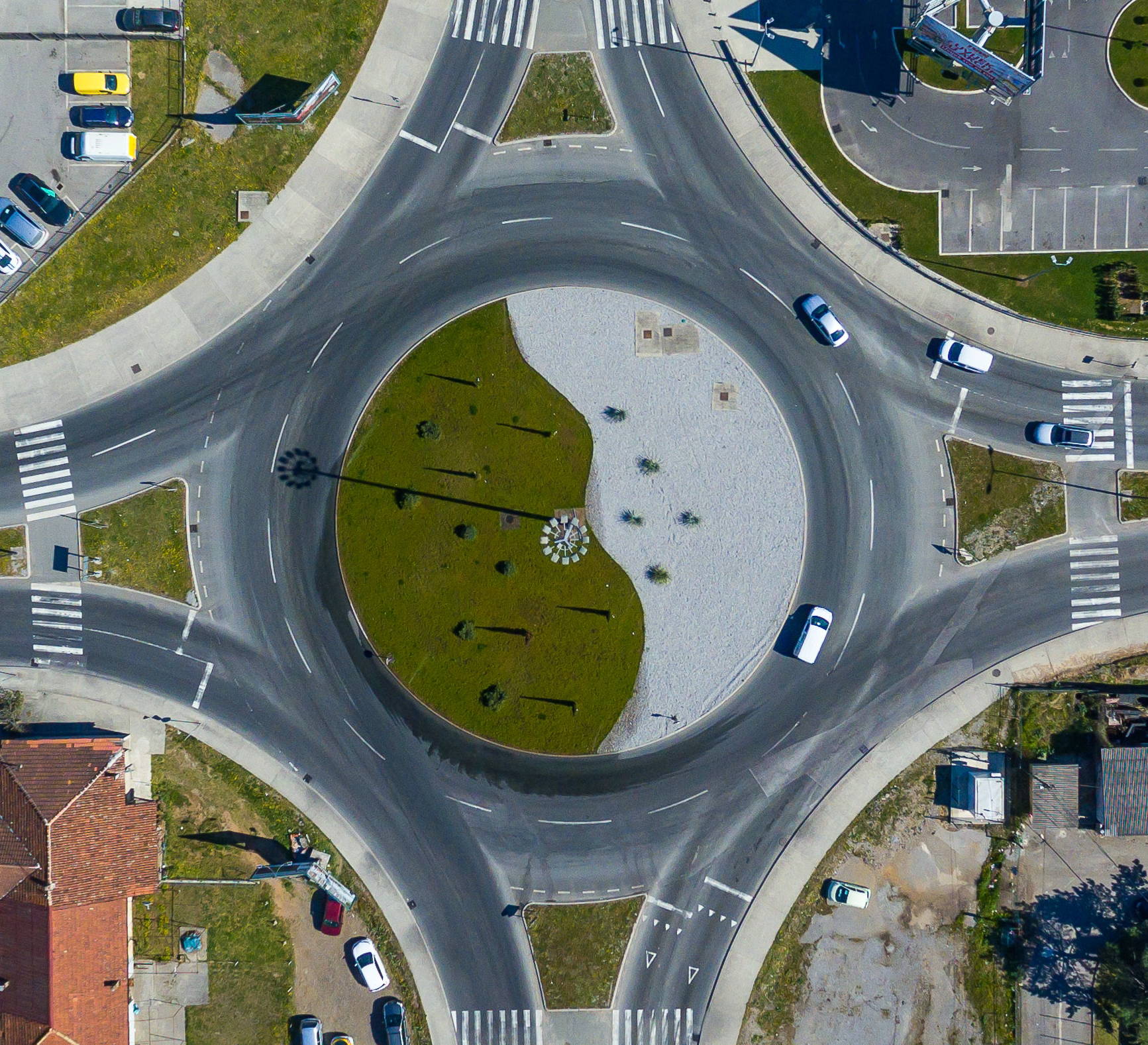 A traffic circle with active traffic.