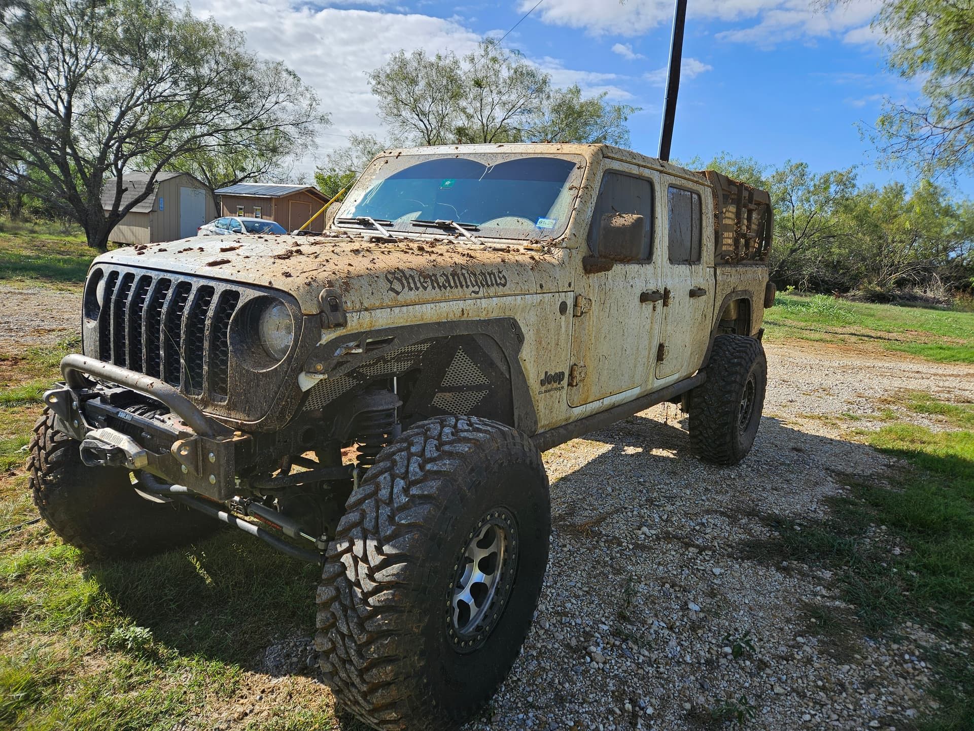 Gage’s 2023 Jeep Gladiator with Conductor’s Special 232 Train Horn Kit