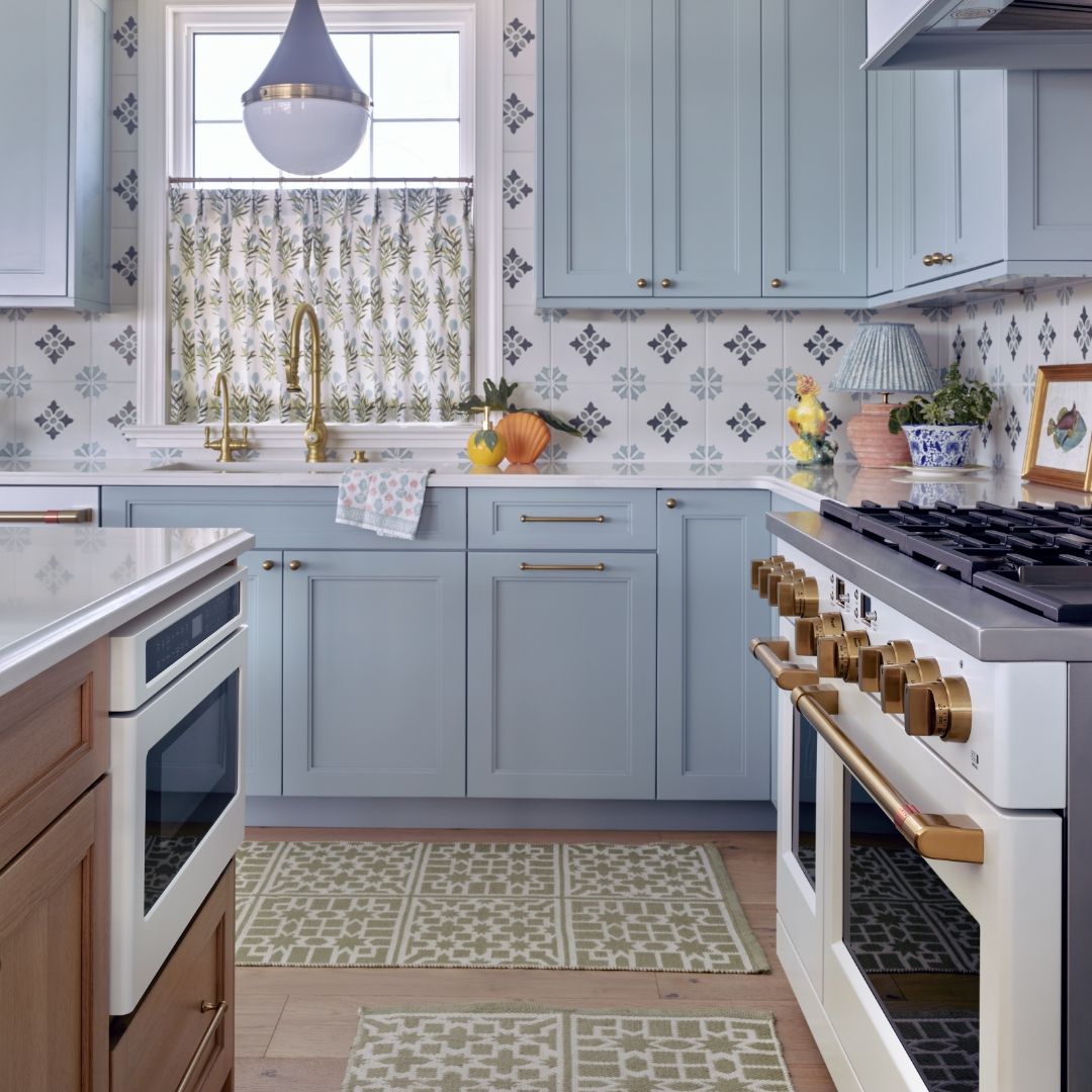 Shop the Look: Isabel Ladd Gasparilla Island Kitchen - Cafe Appliances