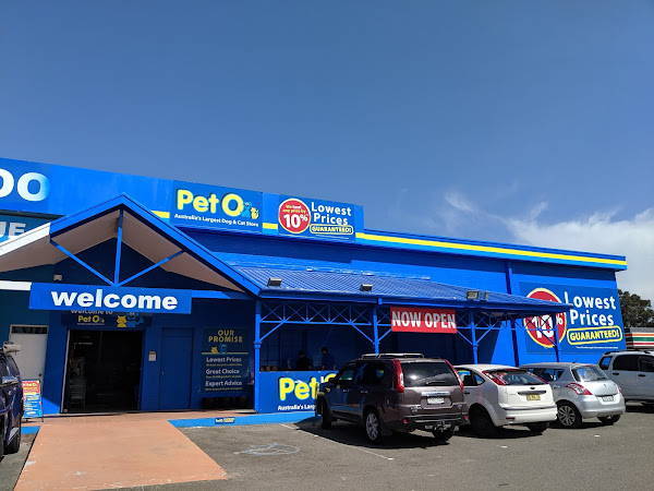 Exterior view of the PetO pet store in Penrith, Sydney.