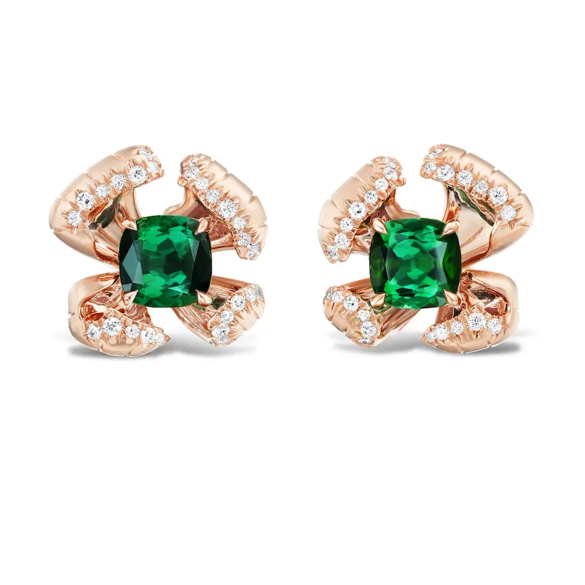 green-tourmaline-diamond-flower-stud-earrings