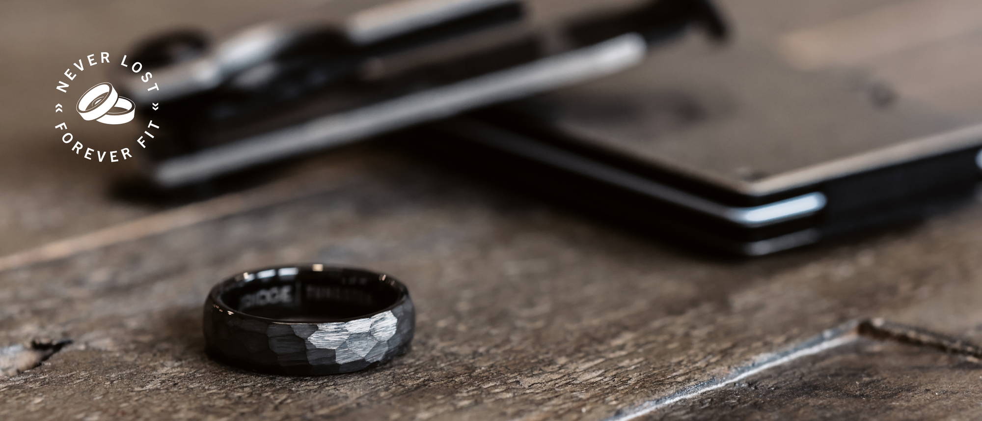 Gunmetal 6MM Hammered Ring on wooden top