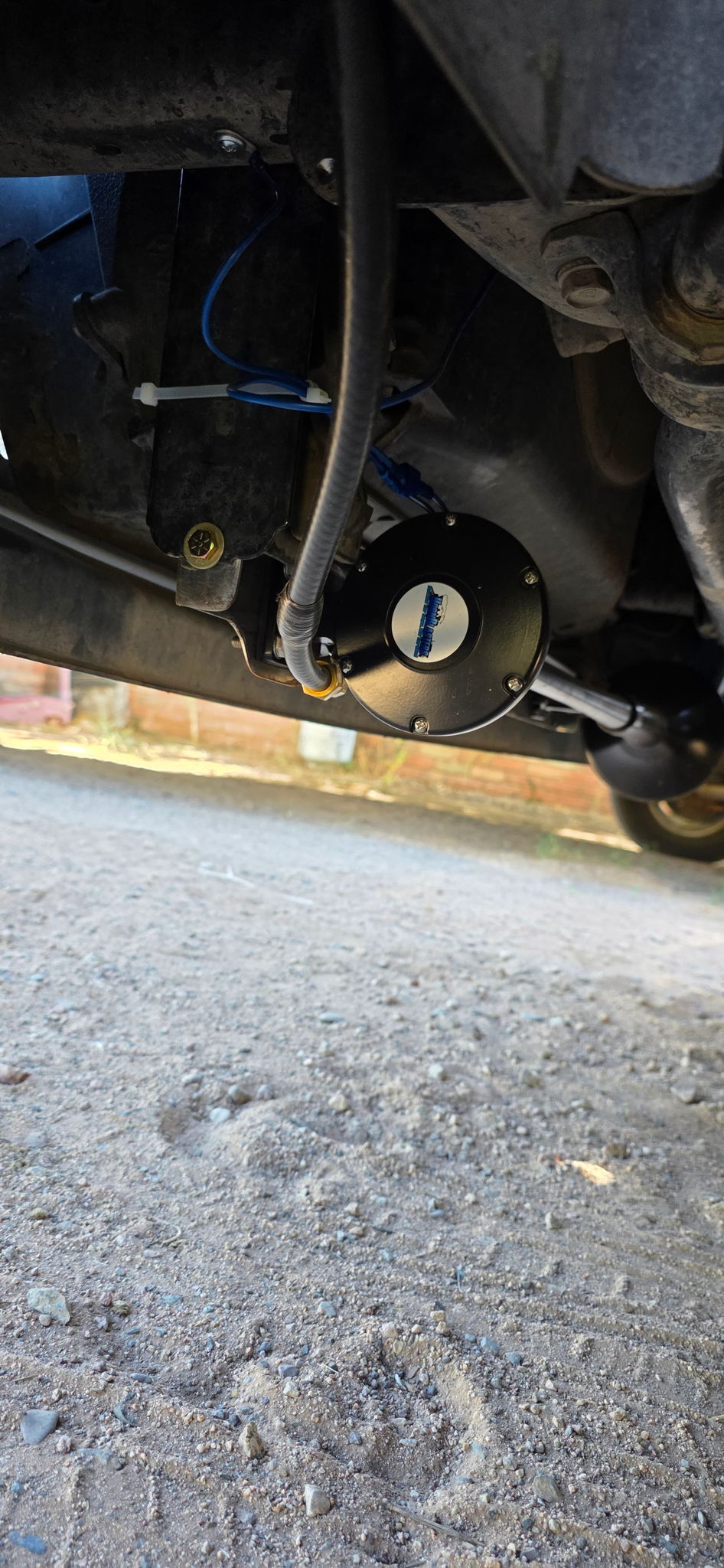 David’s 2013 RAM 3500 equipped with the HornBlasters Tug-37 228H Tug Air Horn Kit