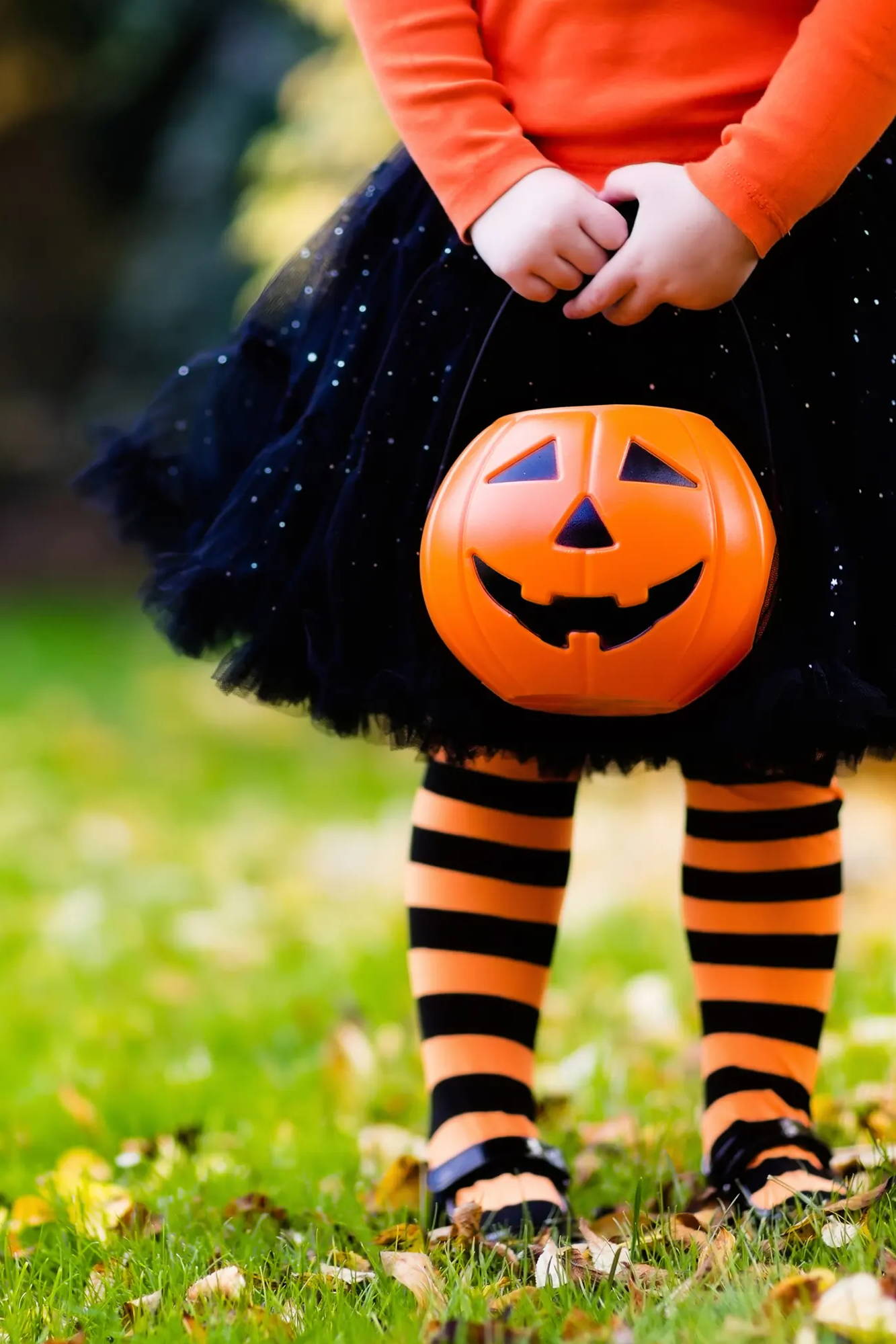 Halloween; dressing up; sensory processing disorder; sensory sensitive; sensory sensitive children; Halloween costume; face paint; comfortable costume; seamless clothes; deep pressure input; Halloween decorations; Halloween sights and sounds; trick-or-treating; safe space; trunk-or-treat; Halloween movies; pumpkin art