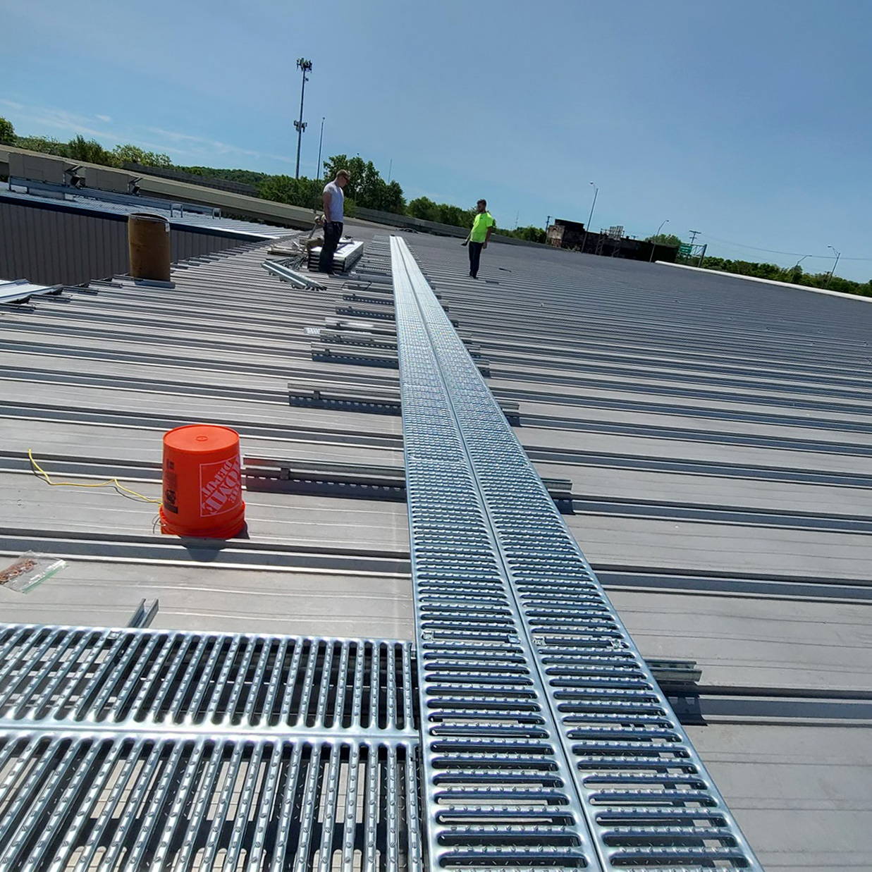 unistrut roofwalk installation process