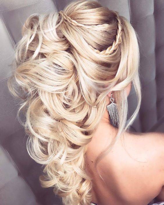 Bride with curly ponytail 