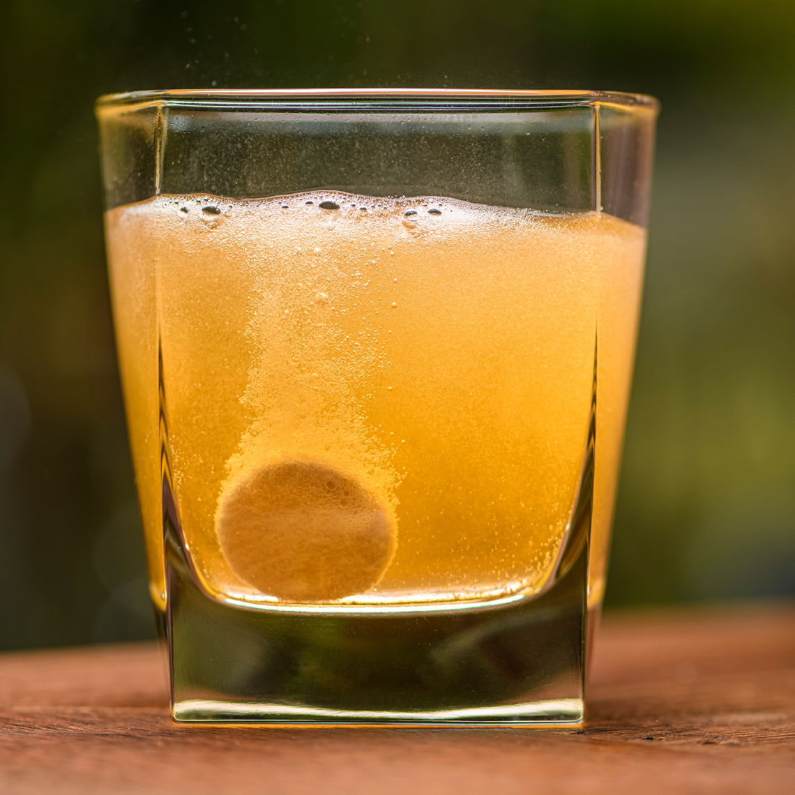 UR Daily Fizz complete vitamin complex for energy and immunity