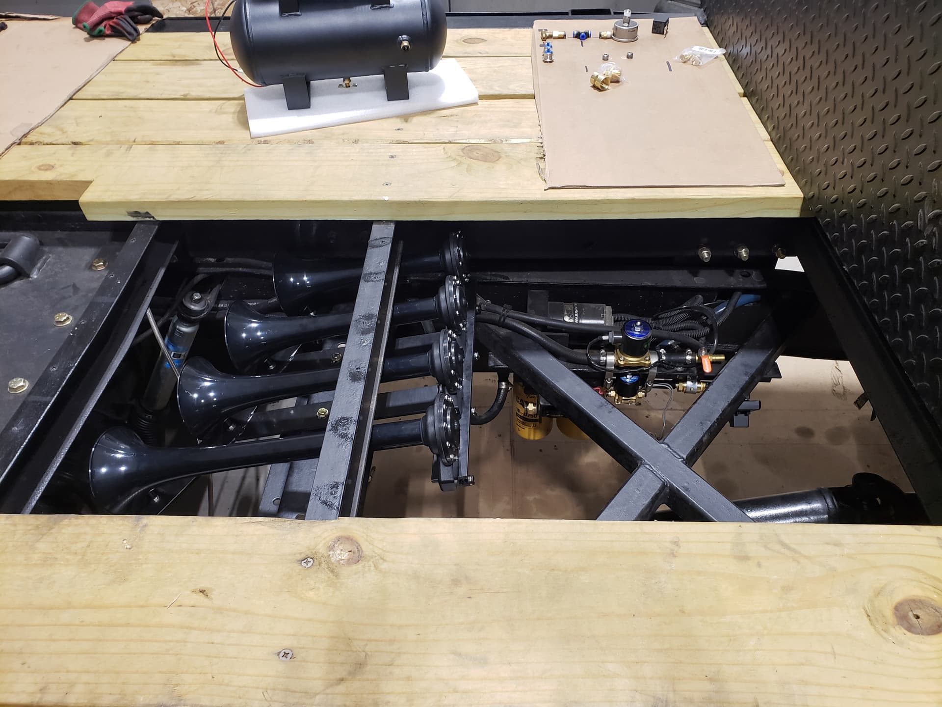 Josh's 1977 Ford F250 Train Horn Install with Conductor's Special 127H Kit