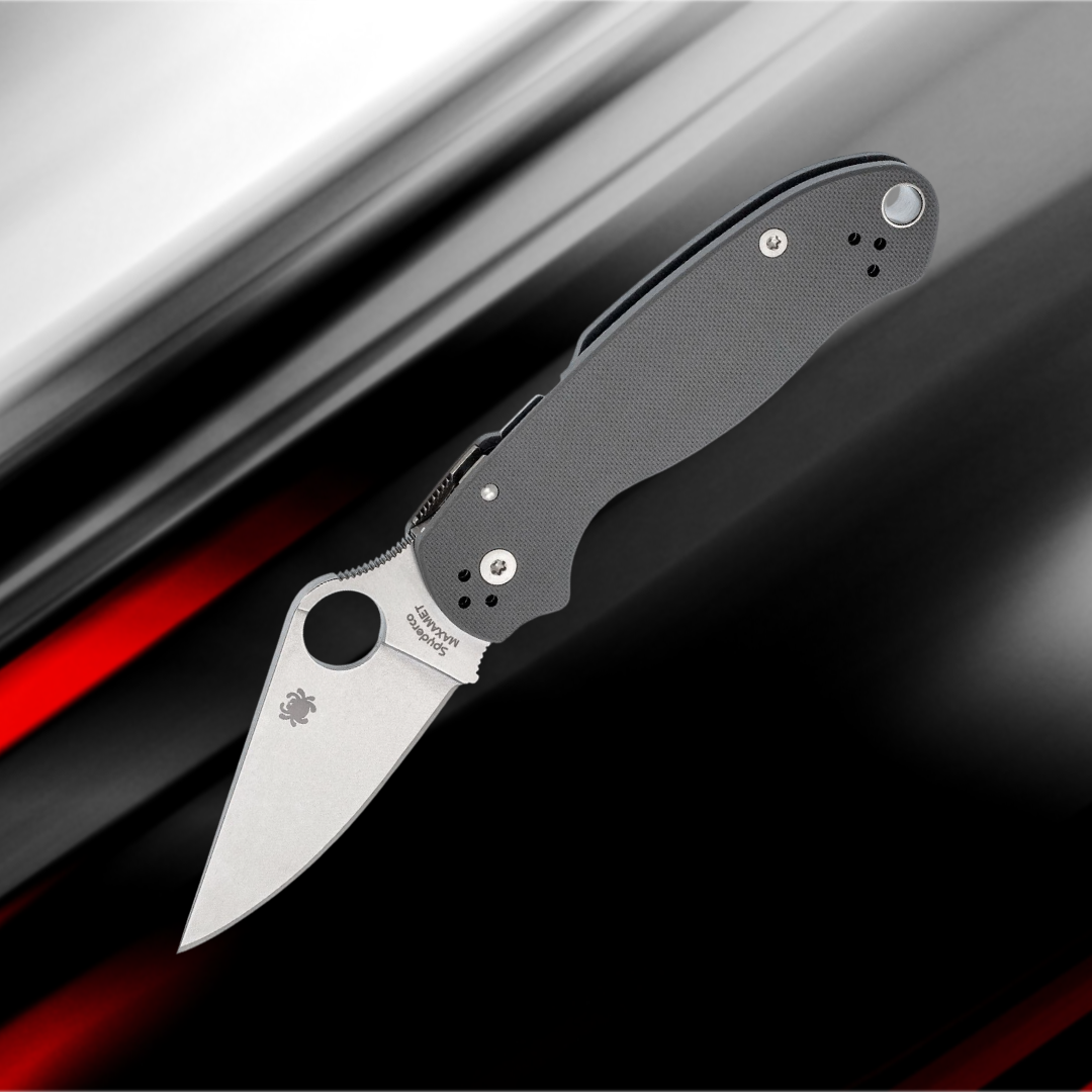 See The Impact Of The Para Military Series From Spyderco On Knife 