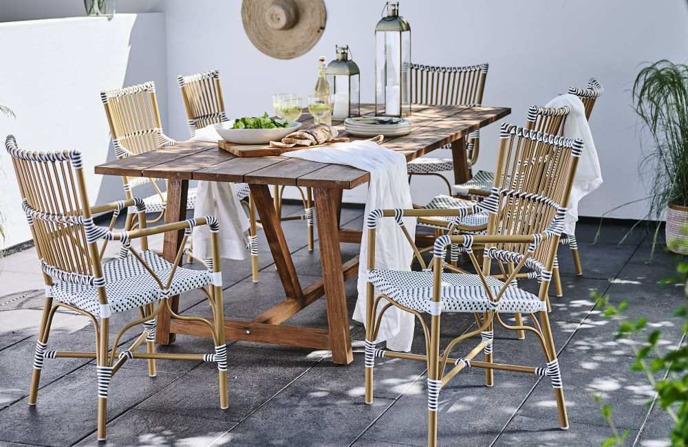 George Outdoor DIning Table