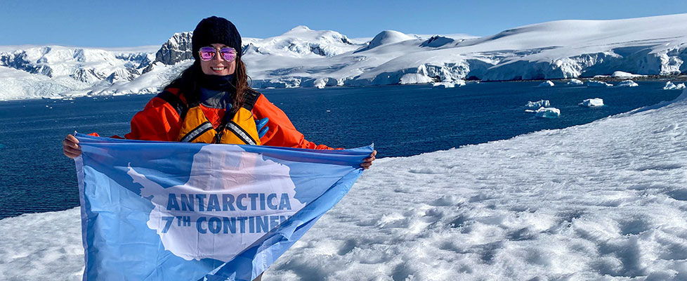 What to Wear in Different Winter Destinations Such as Antarctica, Finland, Norway, Greenland