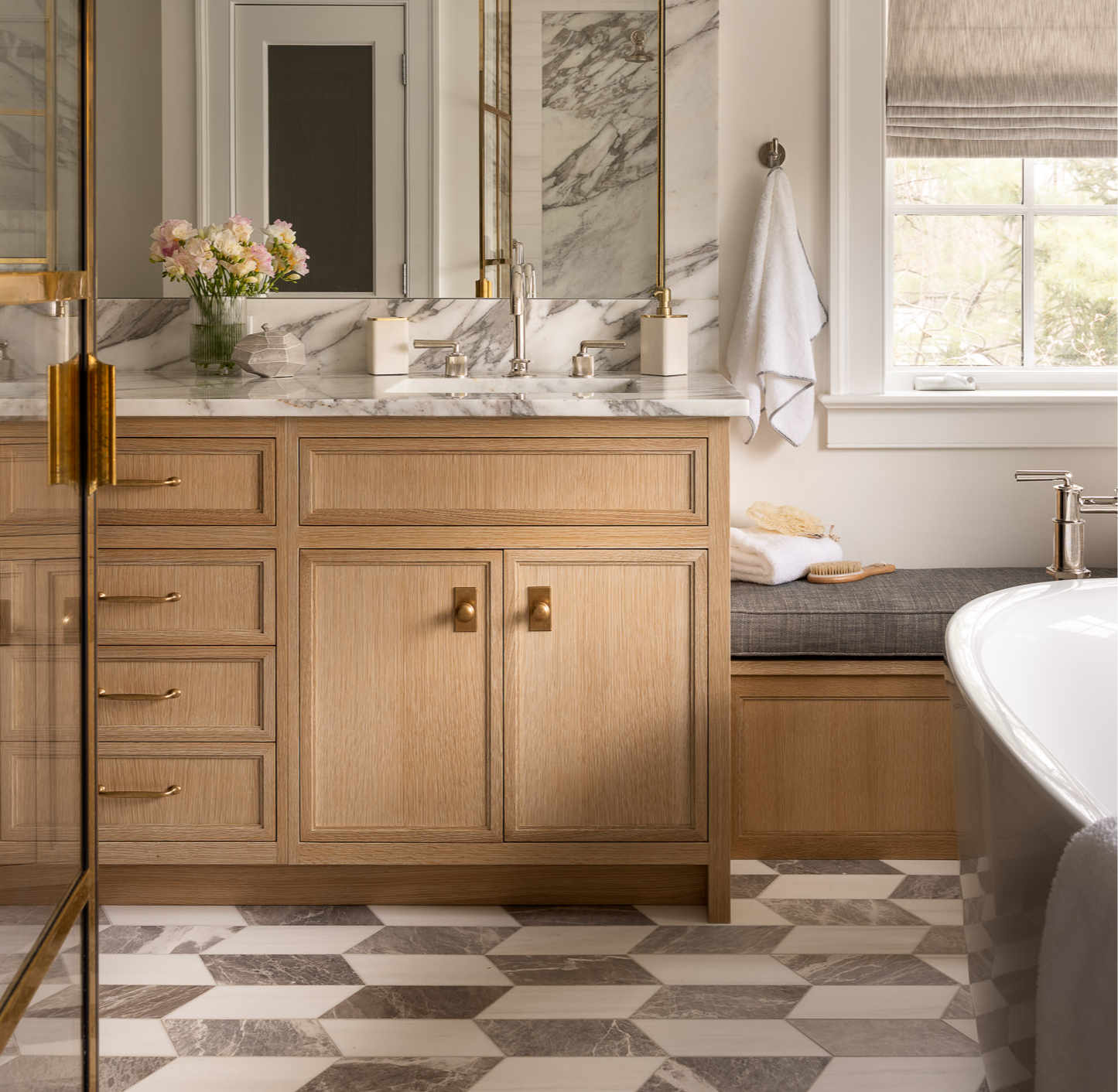 Create a Luxury Spa Bathroom at Home_Britt Design