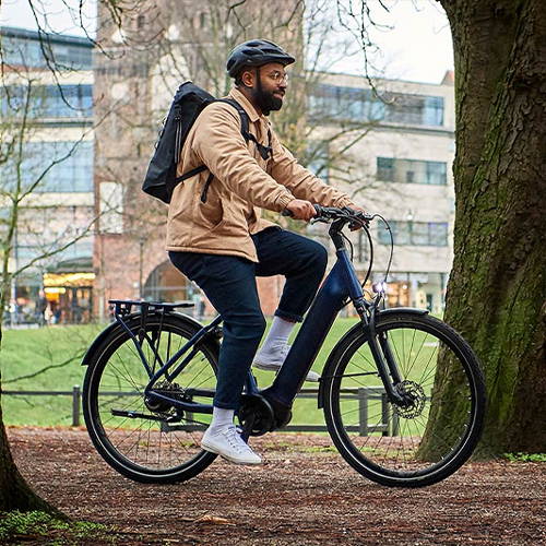This step-through commuter is perfect for slippery surfaces, as well as commuting on flatland across the city.