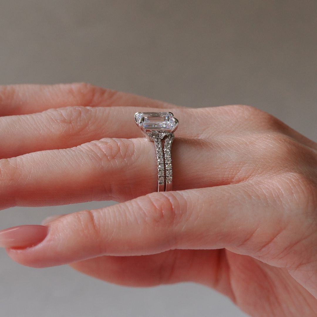 Diamond Contour Band Side Profile with Low Basket Ring