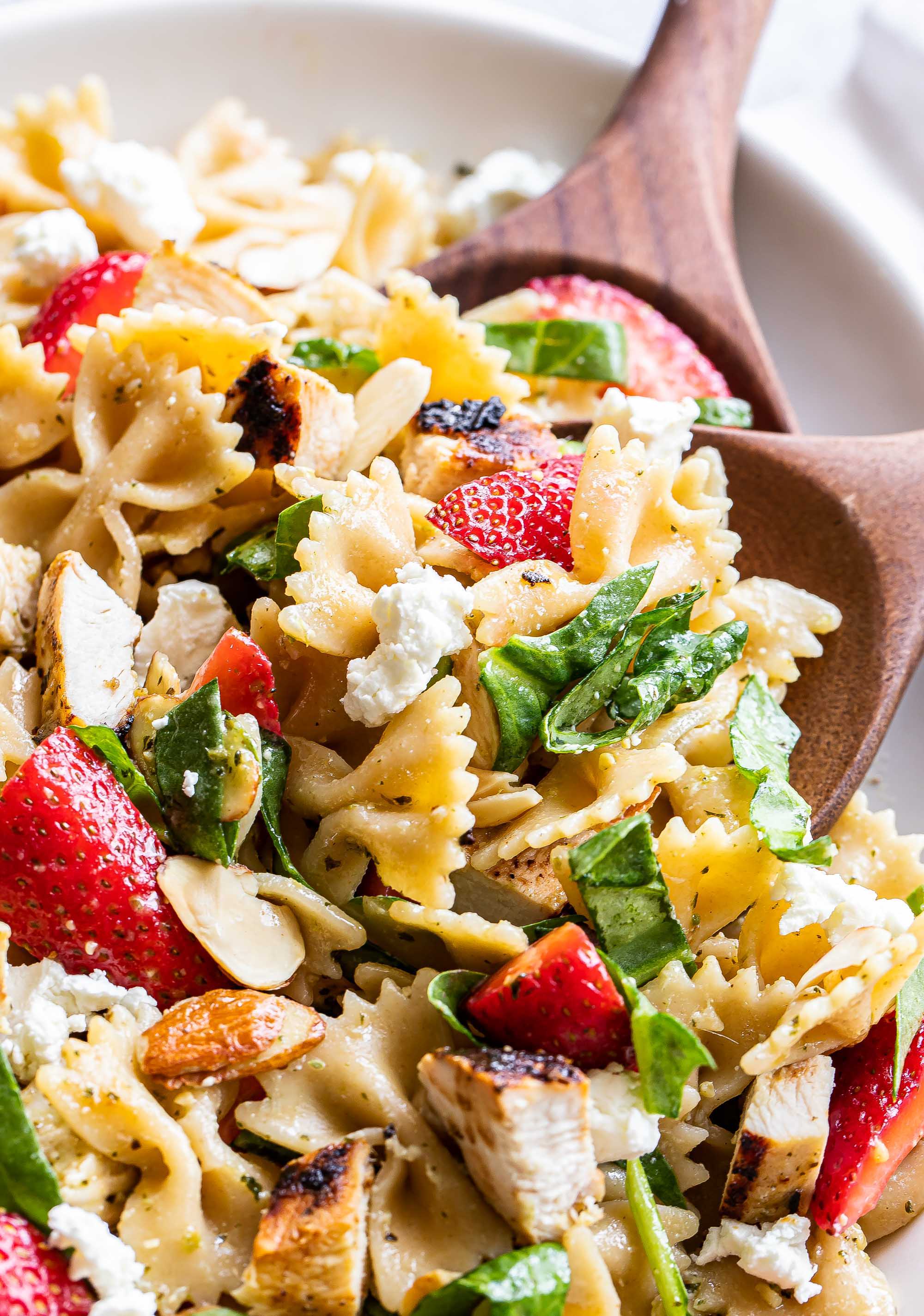 Farfalle pasta with grilled chicken, strawberries, spinach and more