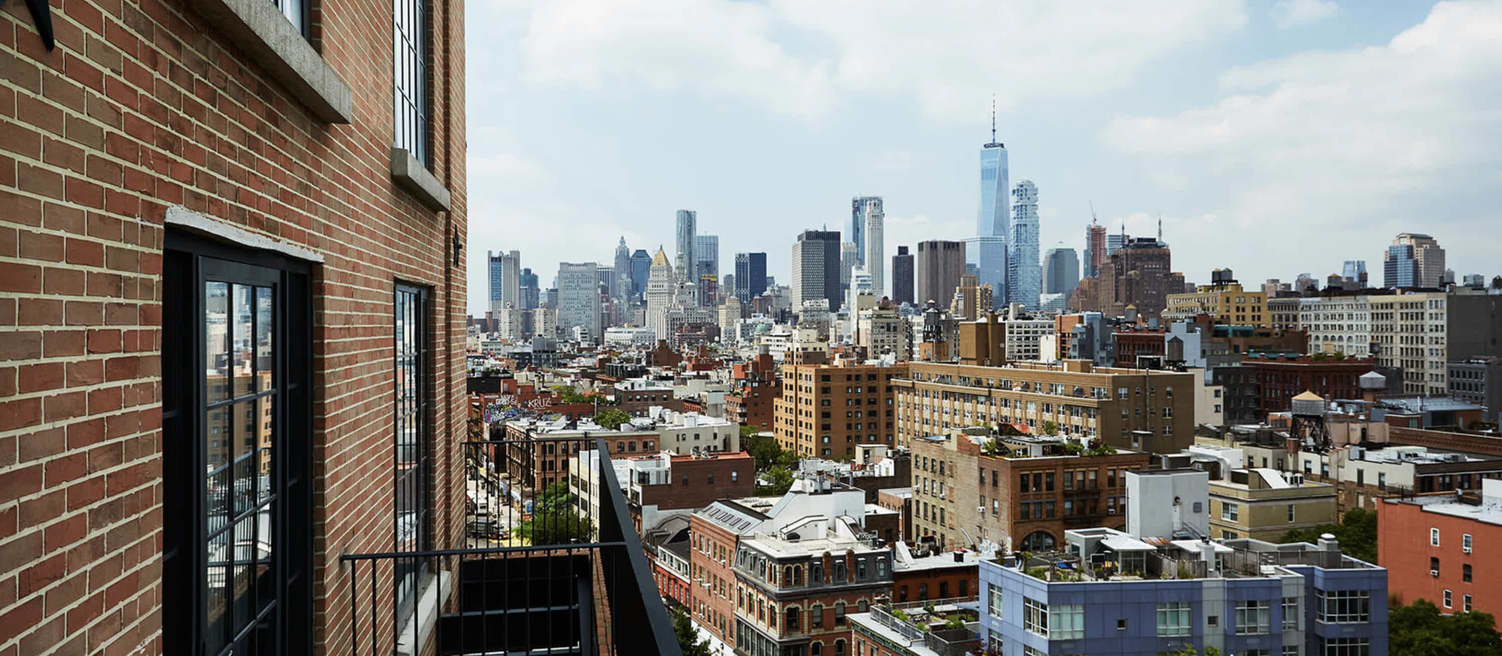 New York skyline from balcony