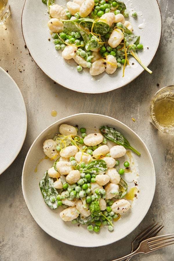 Lemon gnocchi with peas and spinach
