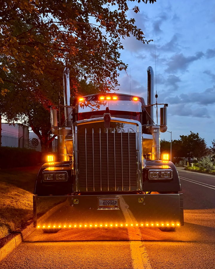 Glen's 2023 Kenworth W900 Truck Train Horn Install with Outlaw