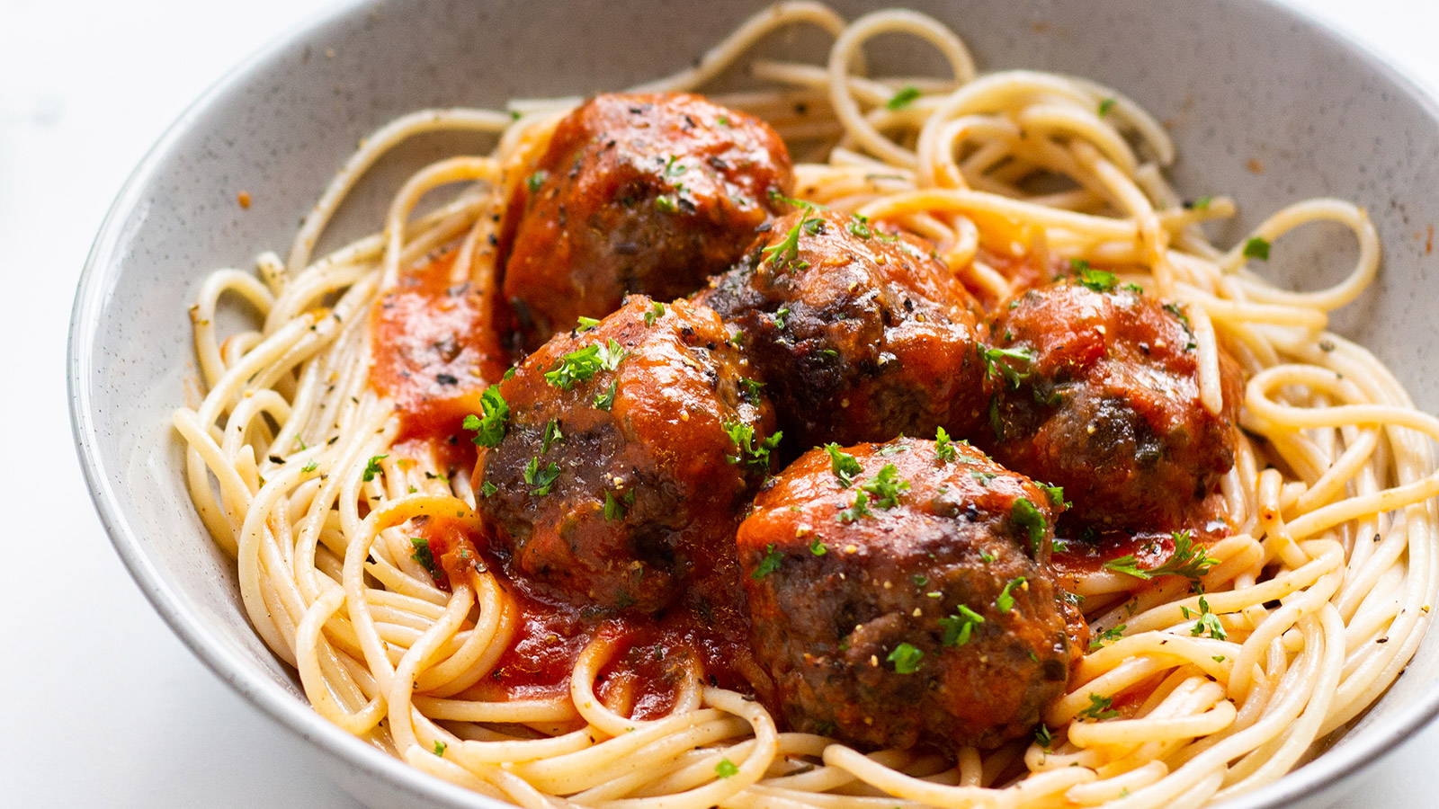 Gourmend recipe for low fodmap meatballs with homemade tomato sauce