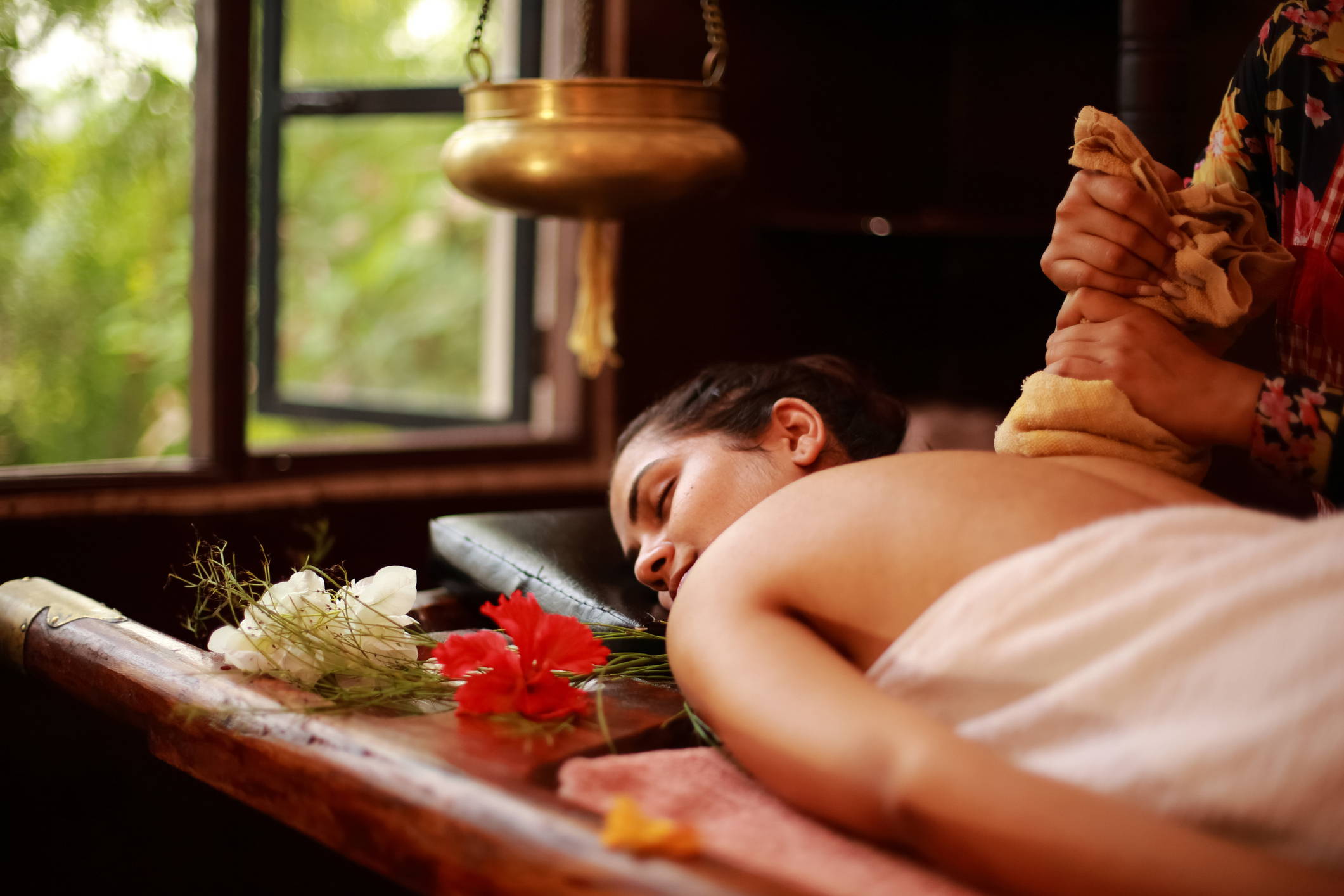 ayurvedic massage treatment