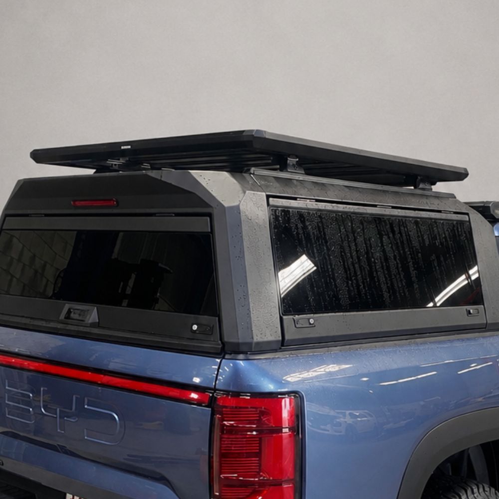 Byd Shark 6 with Roof Rack Platform