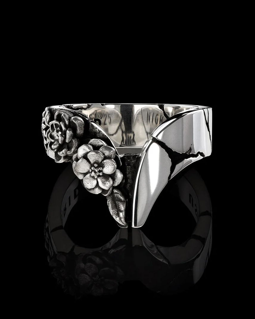 Eliana Ring in .925 Sterling Silver