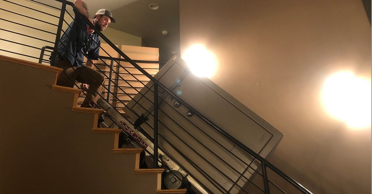 Liberty Lincoln 50 going up stairs