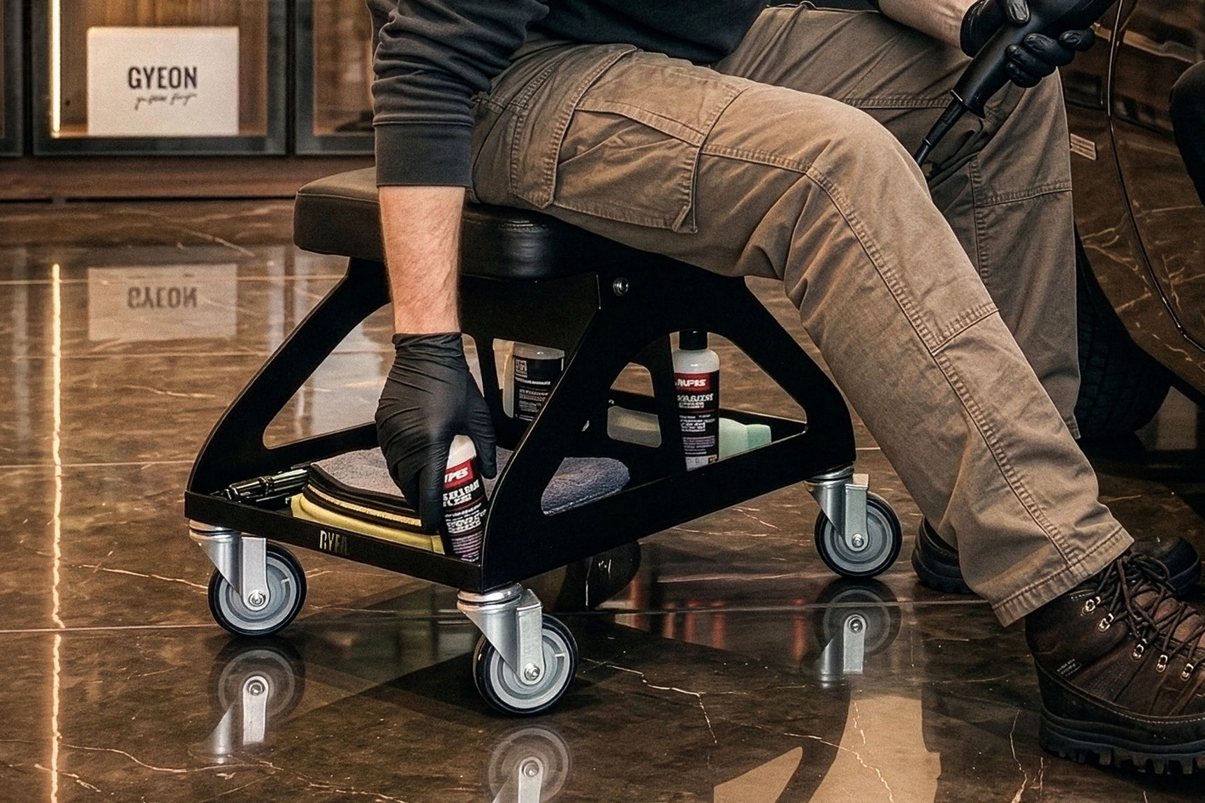 RYFA SHOPMULE LO SHOP STOOL